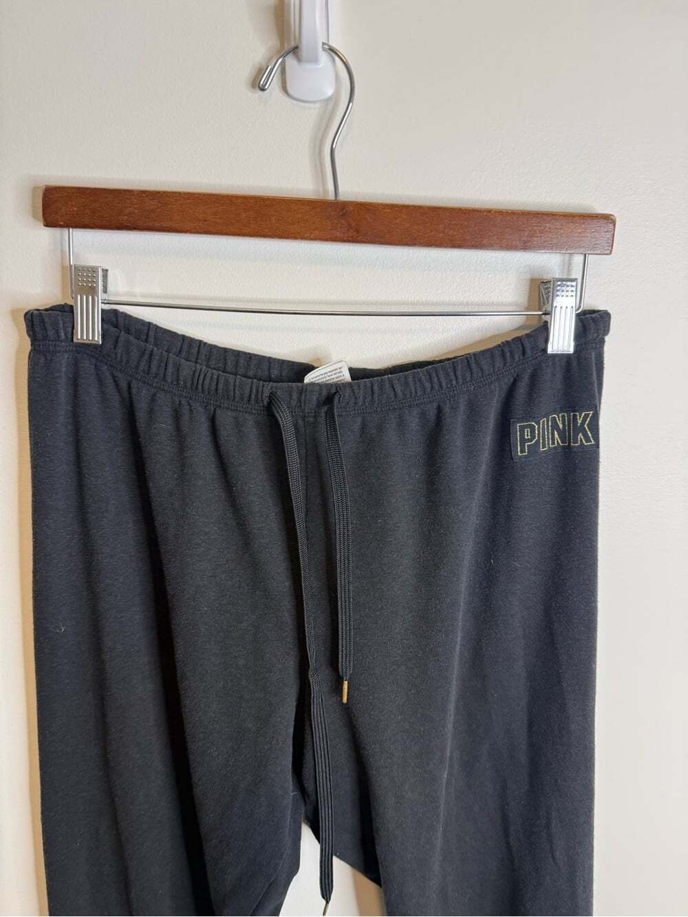 PINK Victoria's Secret Black Sweatpants with White Logo Tag - Picture 3 of 6